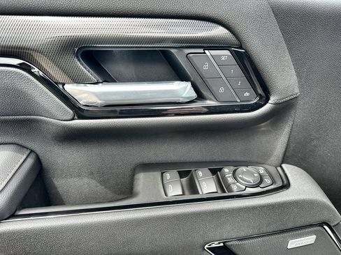 New 2026 GMC Sierra 2500 AT4 w/ AT4 Premium Plus Package AWD/4WD image 22