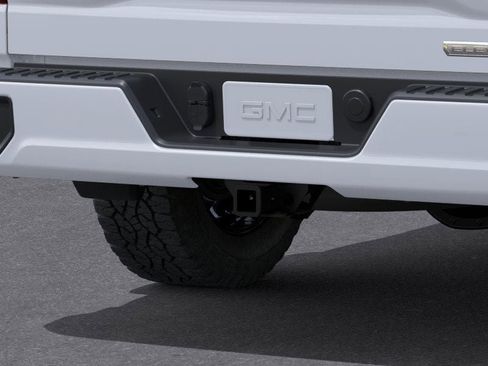 New 2026 GMC Sierra 1500 Elevation w/ Elevation Select Package AWD/4WD image 38