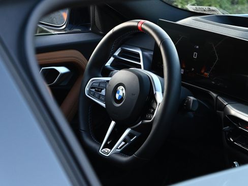 Certified 2025 BMW M240i Coupe image 19