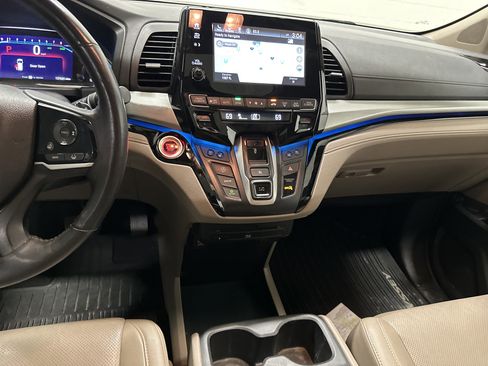 Used 2019 Honda Odyssey Elite image 32