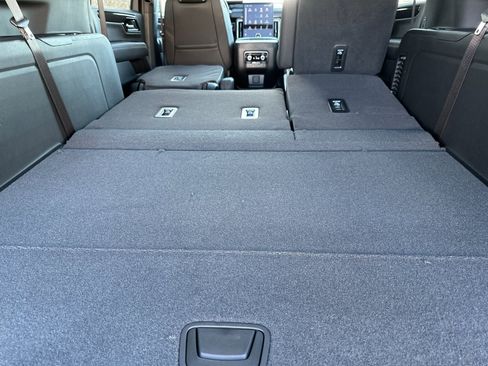 New 2026 GMC Yukon XL Elevation w/ Elevation Premium Package image 16