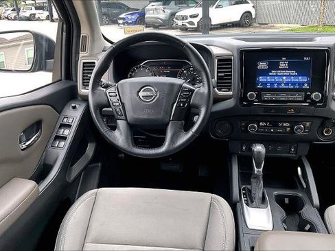 Certified 2022 Nissan Frontier SV RWD image 6