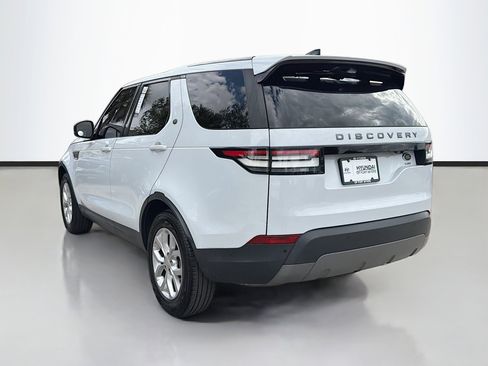 Used 2019 Land Rover Discovery SE image 5