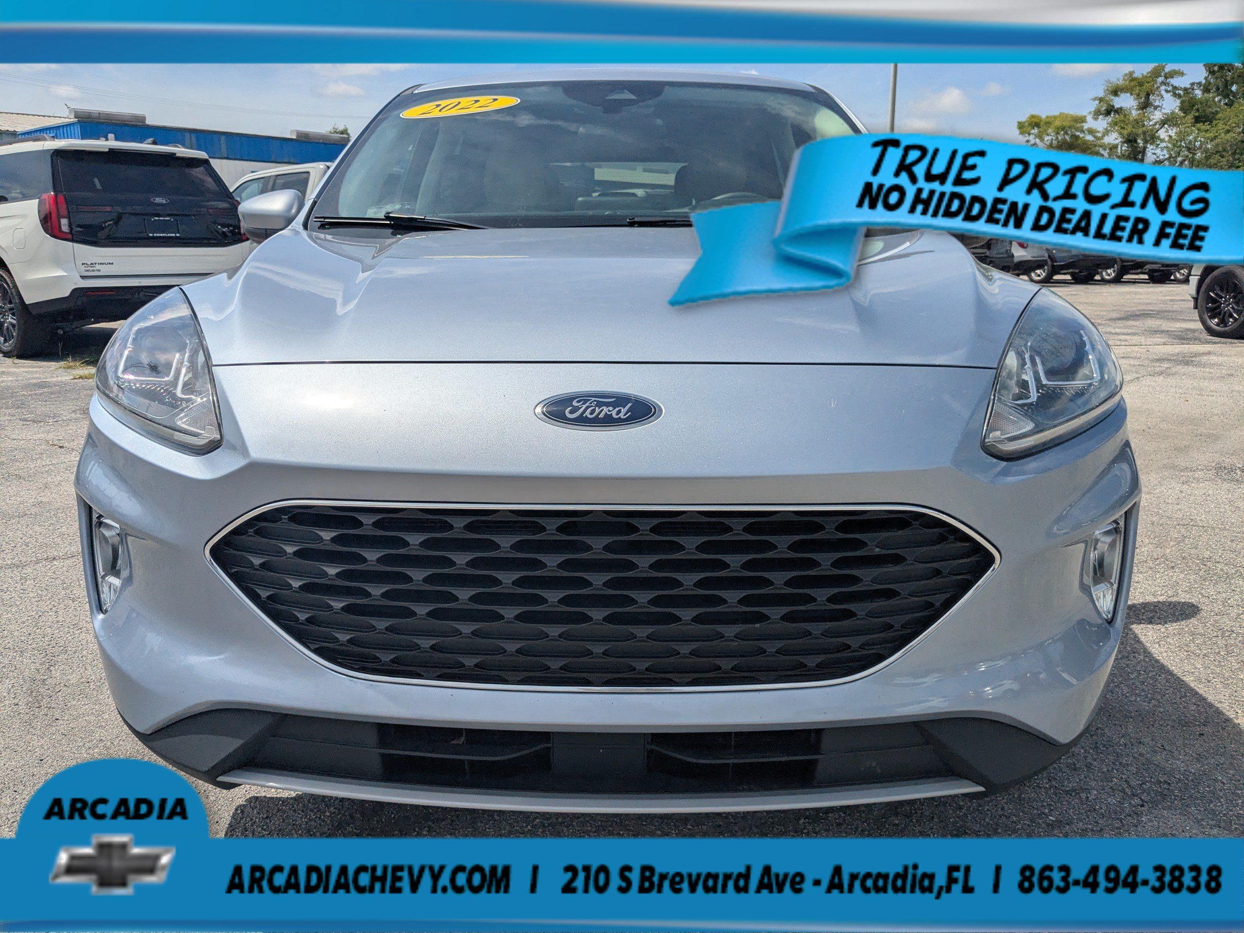 Used 2022 Ford Escape SEL w/ Technology Package FWD image 9