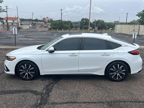 Certified 2023 Honda Civic EX-L image 1