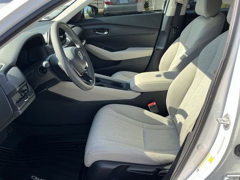 Used 2024 Honda Accord LX image 10