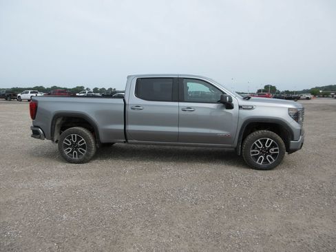 New 2026 GMC Sierra 1500 AT4 w/ AT4 Premium Package AWD/4WD image 3