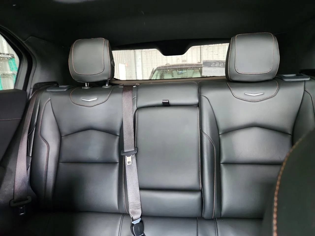 Used 2020 Cadillac XT4 Sport w/ LPO, Midnight Sport Package FWD image 10