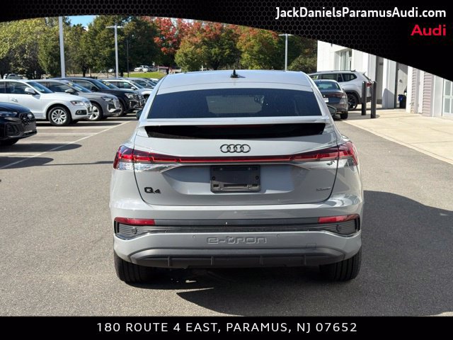 Used 2023 Audi Q4 e-tron Premium Plus AWD/4WD image 5