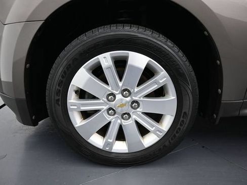 Used 2011 Chevrolet Equinox LT AWD/4WD image 9