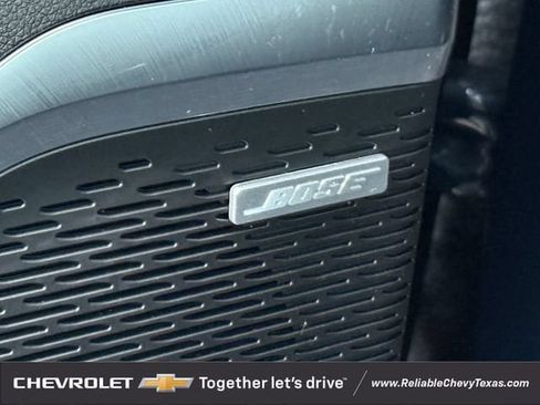 Used 2025 Chevrolet Traverse High Country AWD/4WD image 26