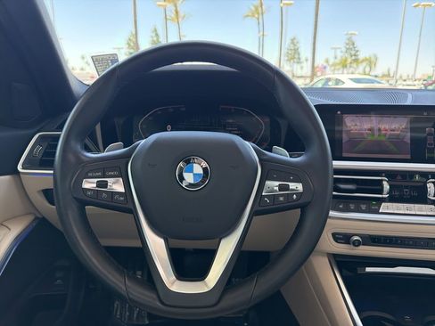 Used 2022 BMW 330i Sedan w/ Driving Assistance Package RWD image 17