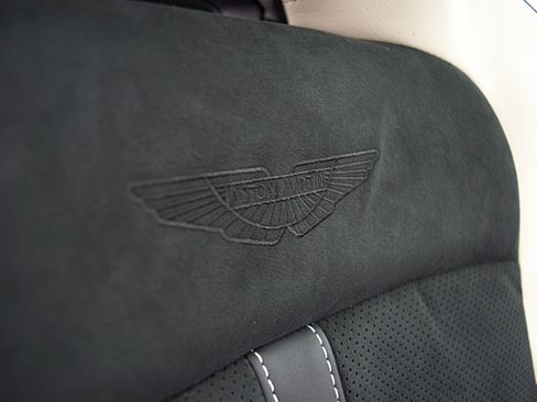 Used 2023 Aston Martin DBX 707 image 33