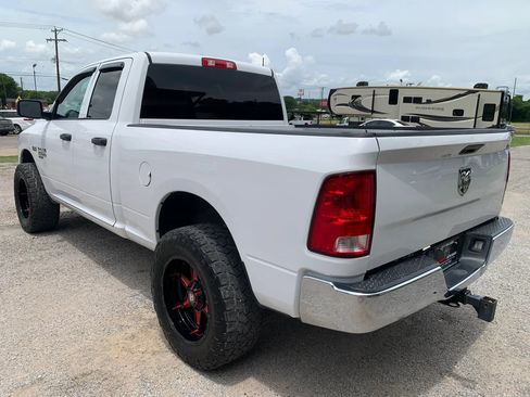 Used 2020 RAM 1500 Tradesman w/ Chrome Plus Package RWD image 6