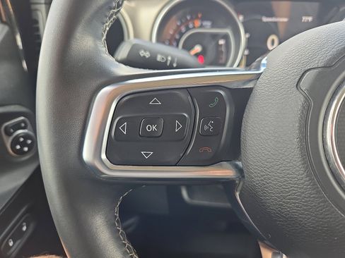 Used 2020 Jeep Gladiator Sport w/ Quick Order Package 24S image 18