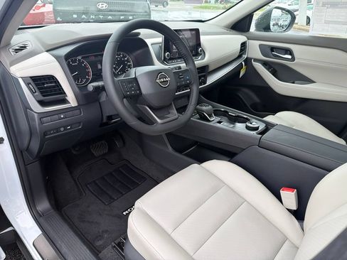 New 2026 Nissan Rogue Dark Armor AWD/4WD image 13