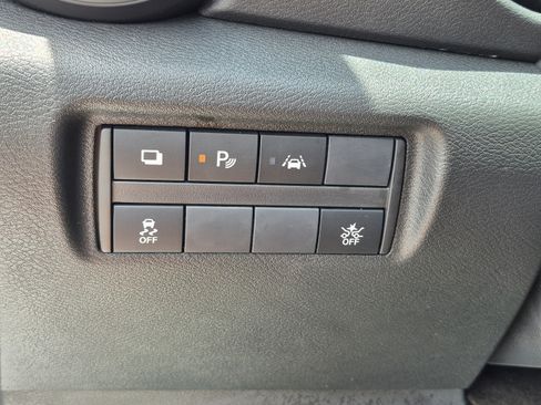Certified 2025 Nissan Versa S w/ S Plus Package FWD image 42