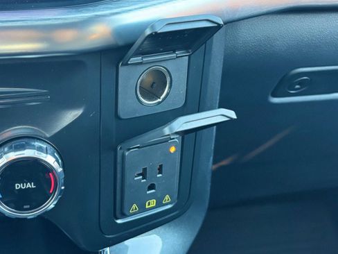 Certified 2022 Ford F150 Lariat w/ Equipment Group 502A High image 55