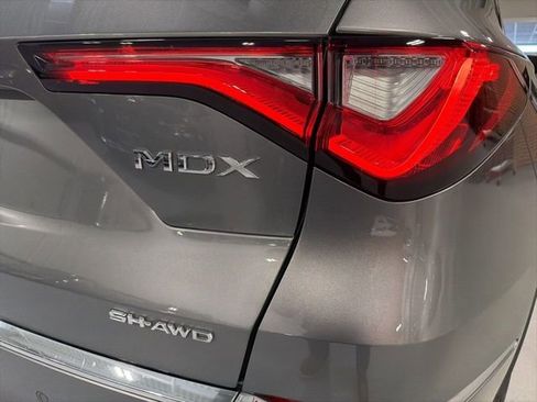 Used 2023 Acura MDX SH-AWD w/ Technology Package image 44