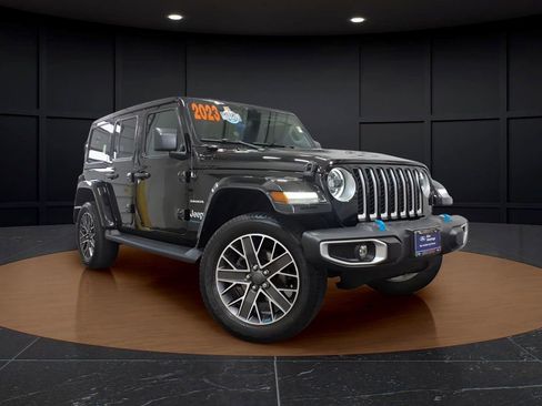 Used 2023 Jeep Wrangler Unlimited Sahara w/ Cold Weather Group image 1