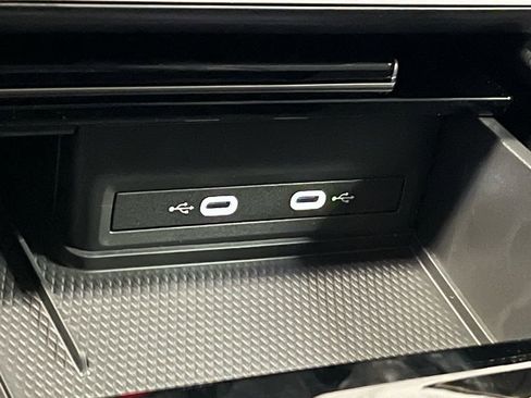 New 2026 Volkswagen Atlas SEL image 13