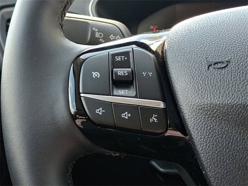 Used 2023 Ford Escape Active image 17