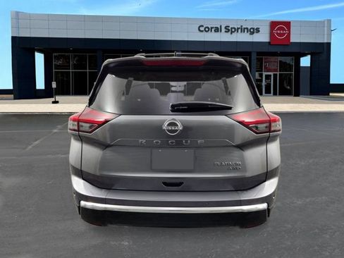 New 2026 Nissan Rogue Platinum AWD/4WD image 4
