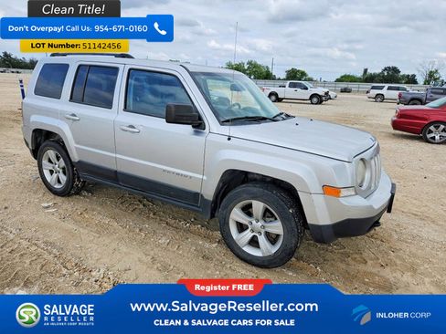 Used 2012 Jeep Patriot Latitude AWD/4WD image 5