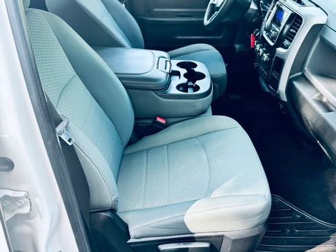 Used 2014 RAM 1500 Express AWD/4WD image 23