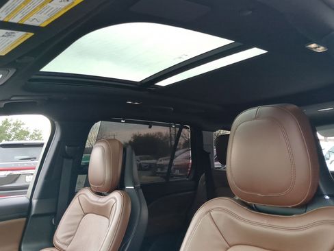 Used 2024 Lincoln Aviator Reserve w/ Equipment Group 201A image 21