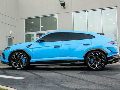Used 2023 Lamborghini Urus Performante image 23