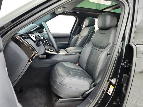 Certified 2024 Land Rover Range Rover Sport Dynamic SE AWD/4WD image 17