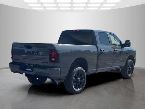 New 2026 RAM 2500 Big Horn AWD/4WD image 7