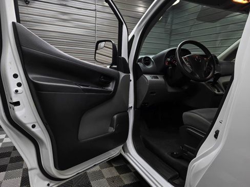 Used 2021 Nissan NV200 S FWD image 28