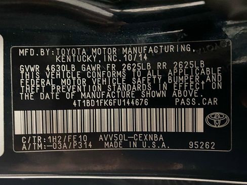 Used 2015 Toyota Camry LE image 11