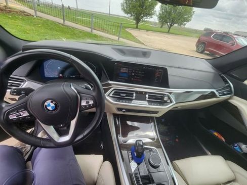 Used 2021 BMW X5 xDrive40i w/ Premium Package AWD/4WD image 12