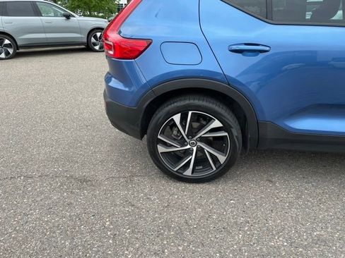 Used 2021 Volvo XC40 T5 R-Design AWD/4WD image 5