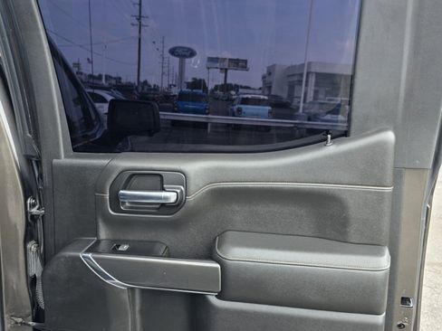 Used 2019 GMC Sierra 1500 AT4 w/ AT4 Premium Package image 16