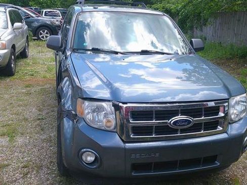 Used 2010 Ford Escape XLT FWD image 10