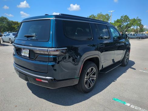 New 2026 Jeep Grand Wagoneer 2WD image 5