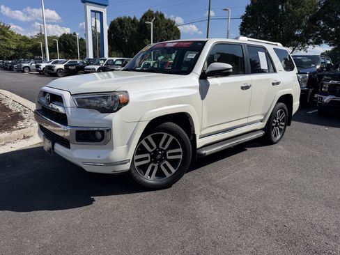 Used 2016 Toyota 4Runner Limited AWD/4WD image 5
