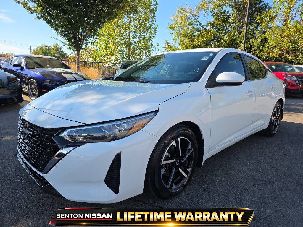Used 2025 Nissan Sentra SV w/ Trunk Package FWD image 5