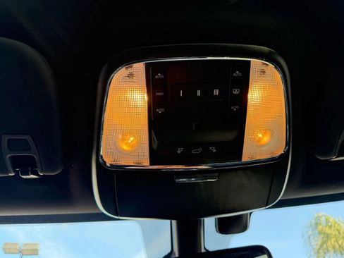 Used 2019 Jeep Grand Cherokee Trailhawk w/ Trailhawk Luxury Group image 22