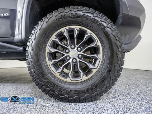 Used 2018 Chevrolet Colorado ZR2 AWD/4WD image 46