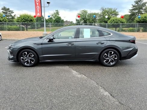 Used 2025 Hyundai Sonata SEL FWD image 8