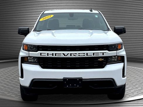 Used 2022 Chevrolet Silverado 1500 Custom image 2