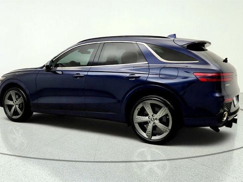 Used 2025 Genesis GV70 3.5T Sport w/ Sport Advanced Package AWD/4WD image 7