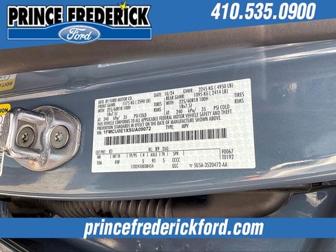 Used 2025 Ford Escape SE image 31