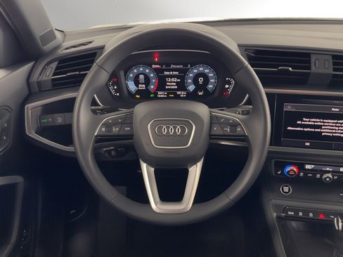 Used 2025 Audi Q3 2.0T Premium w/ Convenience Package AWD/4WD image 20