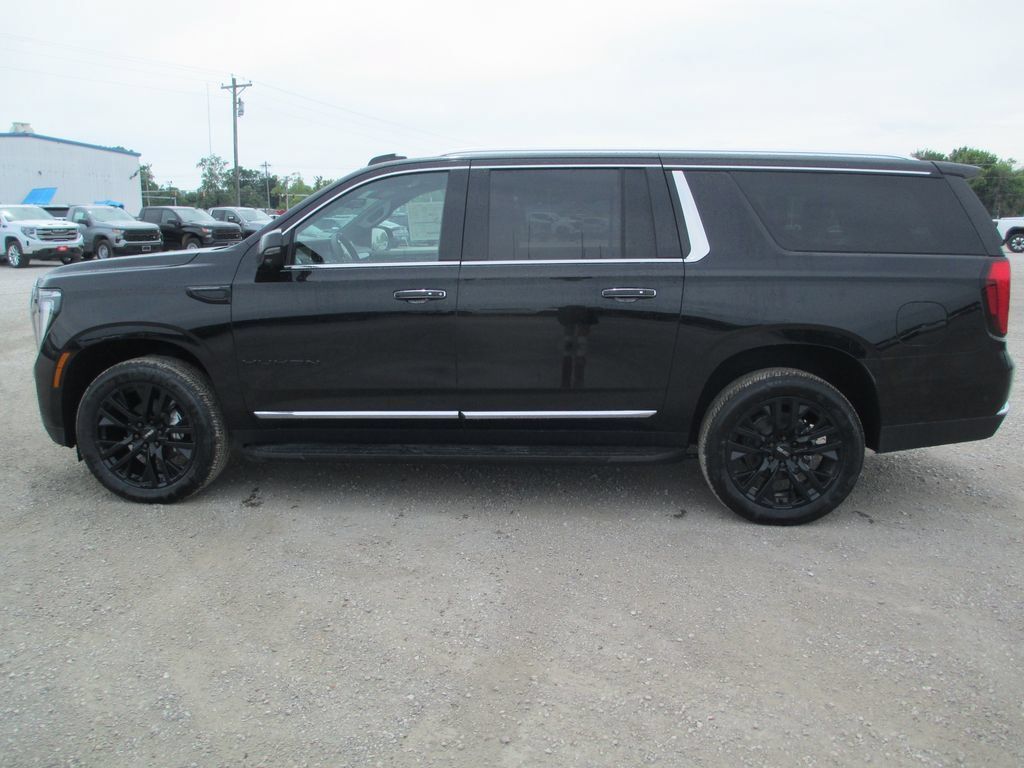 New 2026 GMC Yukon XL Elevation w/ Elevation Premium Package AWD/4WD image 7